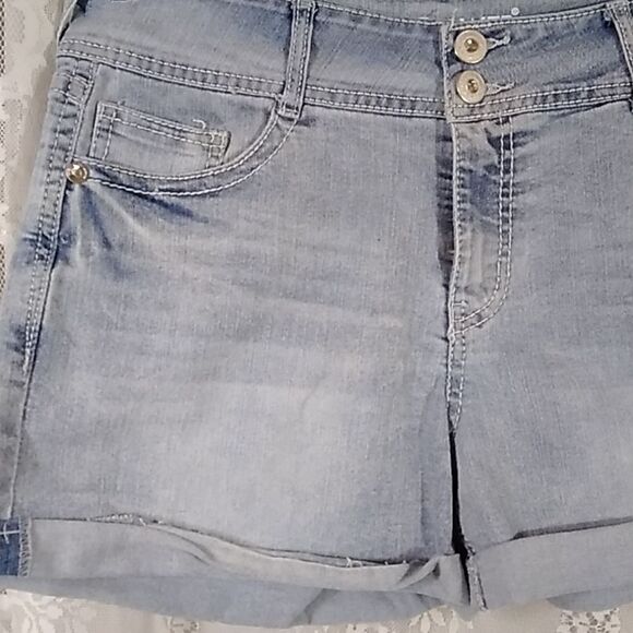 Wallflower The Luscious Curvy Fit Short Size 13 - Picture 3 of 9